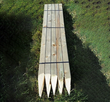 Timber Hardwood Stakes